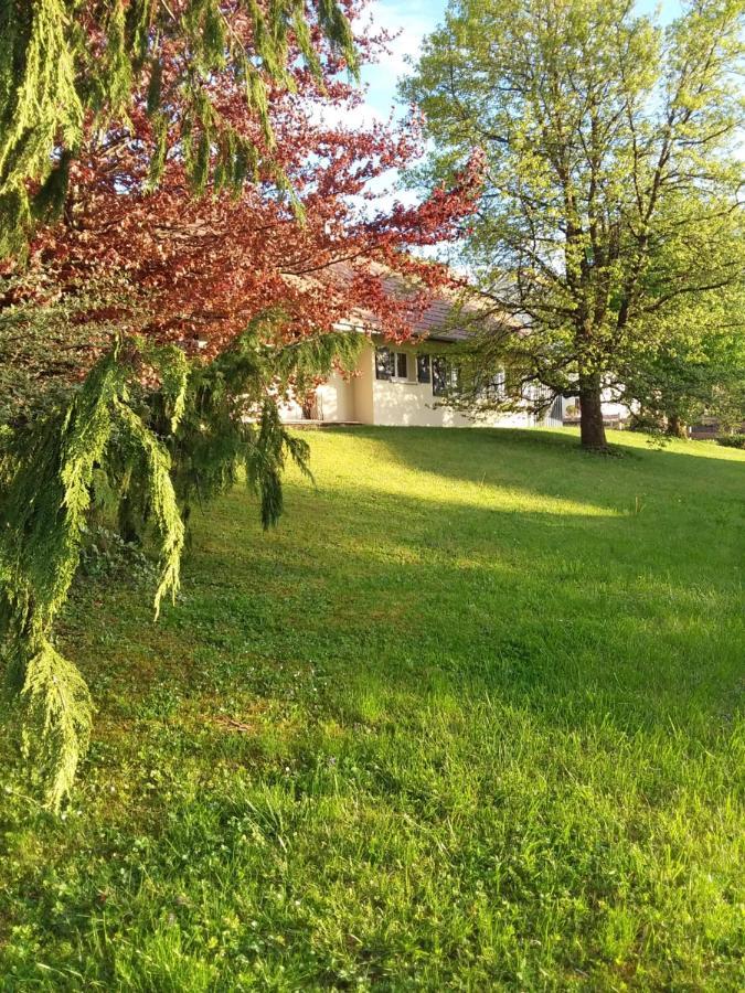 Le Grive Chevremont Exterior foto